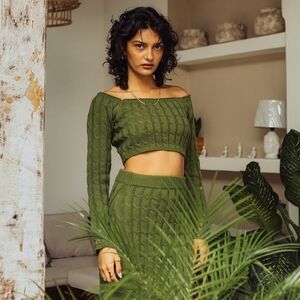 Et Clet Olive Green Cable Knit Cropped Sweater Top Sz Medium